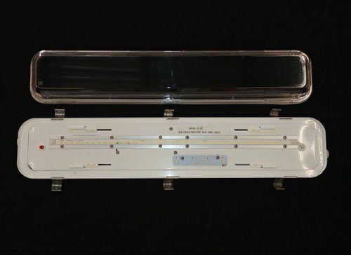 BR40 Emergency LED Light Fixture